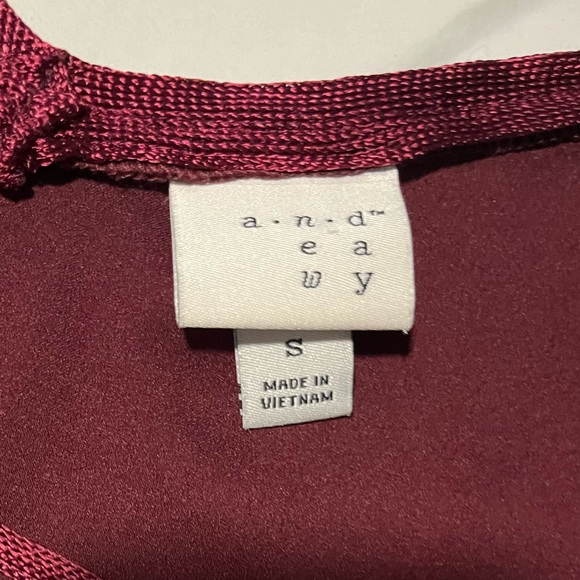 Cranberry tank - Picture 2 of 3